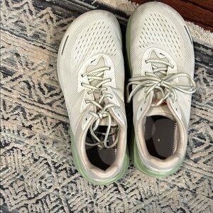 Altra Women's Athletic Shoes in White and Green